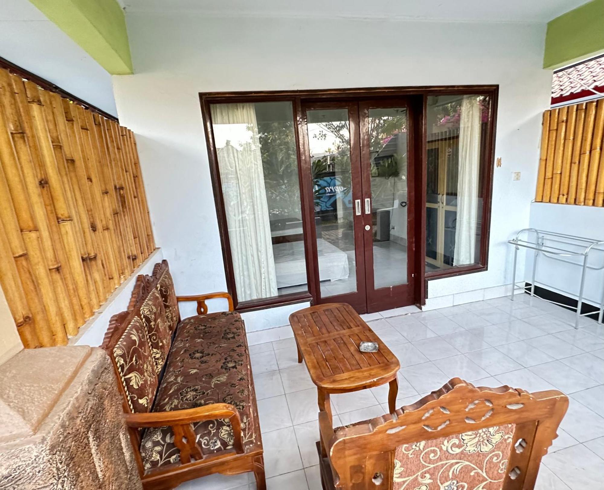 Creative Bungalow Beach Front Gili Trawangan Exterior foto